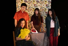 Teatro: Doña Rosita [anotada]