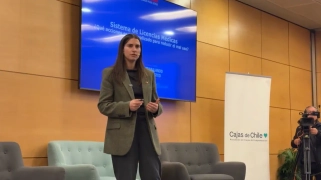 CICLO DIÁLOGOS CAJA AG